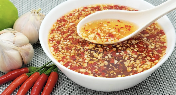 mach ban cach lam nuoc mam cham goi cuon 4